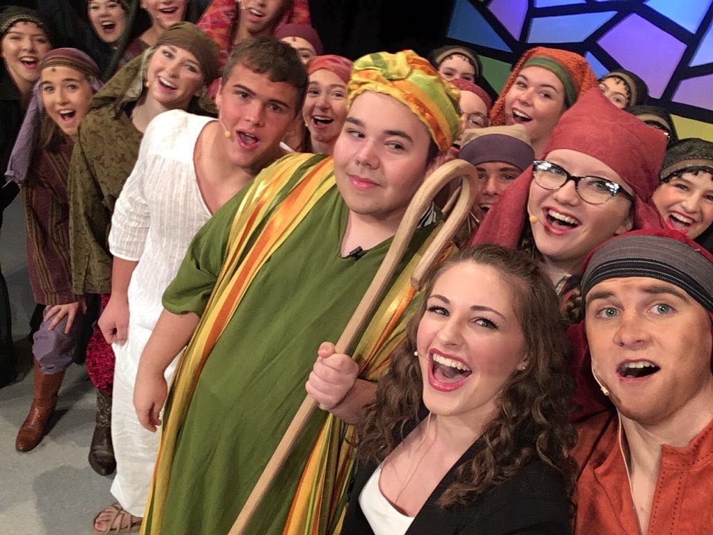 dramawla's tweet photo. Every #Joseph show we take a few "Family Selfies." Here are a few so far! See you this weekend - get tickets at https://t.co/5XY3QNBTnF! https://t.co/kFl2nWvOxM
