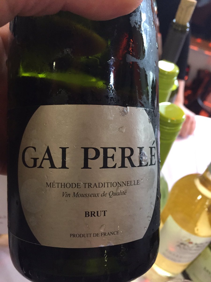 AngeGardienVin's tweet photo. Encore une très belle édition du #Raspipav, quelques pépites 🍷dénichées notamment grâce à la présence @Coravin 👍 https://t.co/7I6mKwiGIO