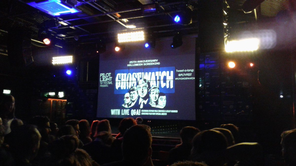 jennyverselive's tweet photo. Things I may not be doing tonight: sleeping #Ghostwatch #pltvghostwatch @Ghostwatch @PLTVFest #YeahThanks https://t.co/xRVr8L44Tw
