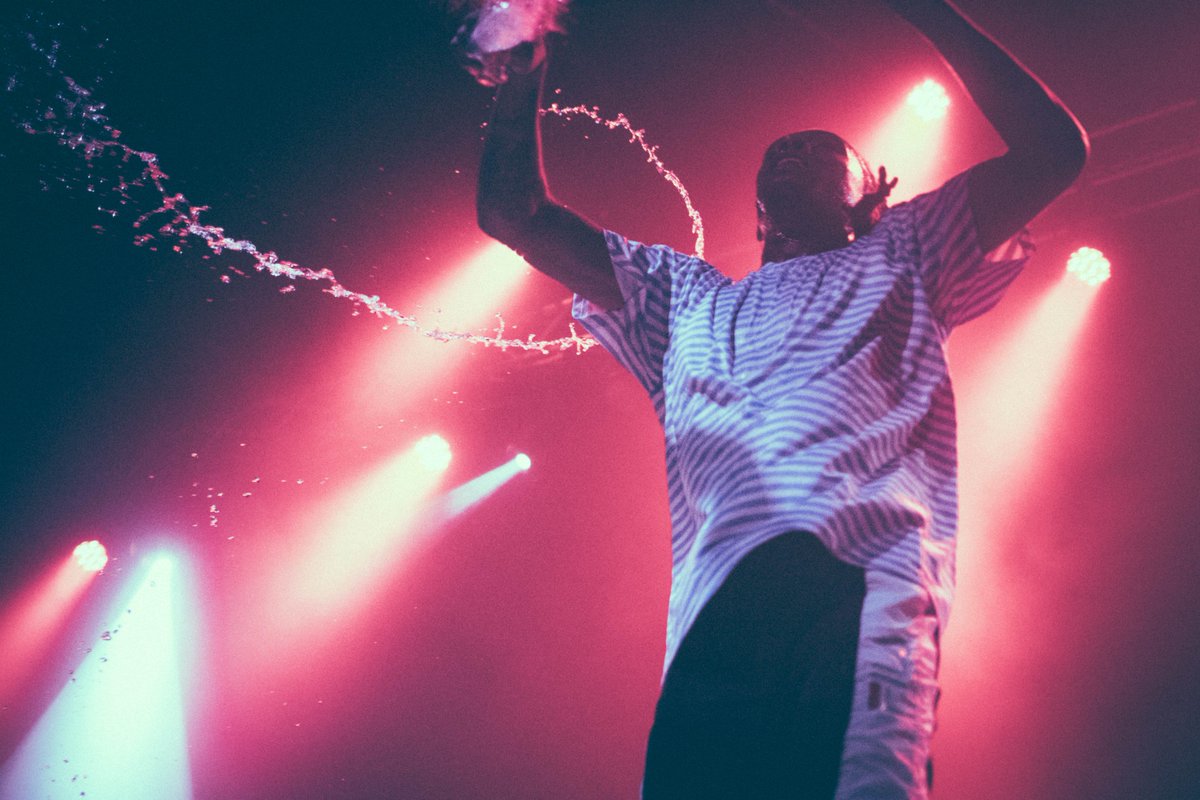 𝖒𝖆𝖙𝖙𝖍𝖊𝖜 𝖜𝖎𝖓𝖉𝖘𝖔𝖗 tweet media