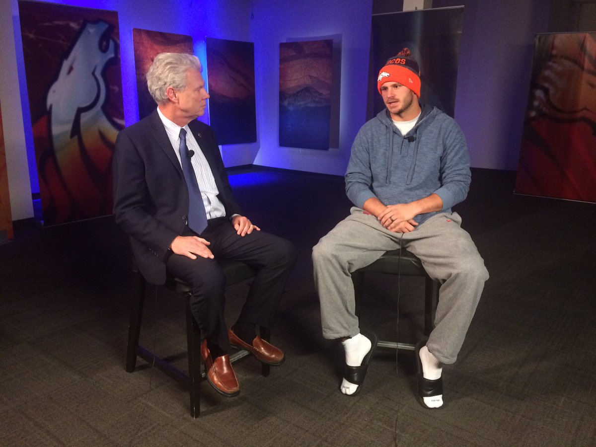 9NEWSSports's tweet photo. Coming up next on our #Broncos Tonight pre-game special on Channel 20, @MikeKlis goes1on1 with AJ Derby. #9Sports https://t.co/AMOyVTmpPc
