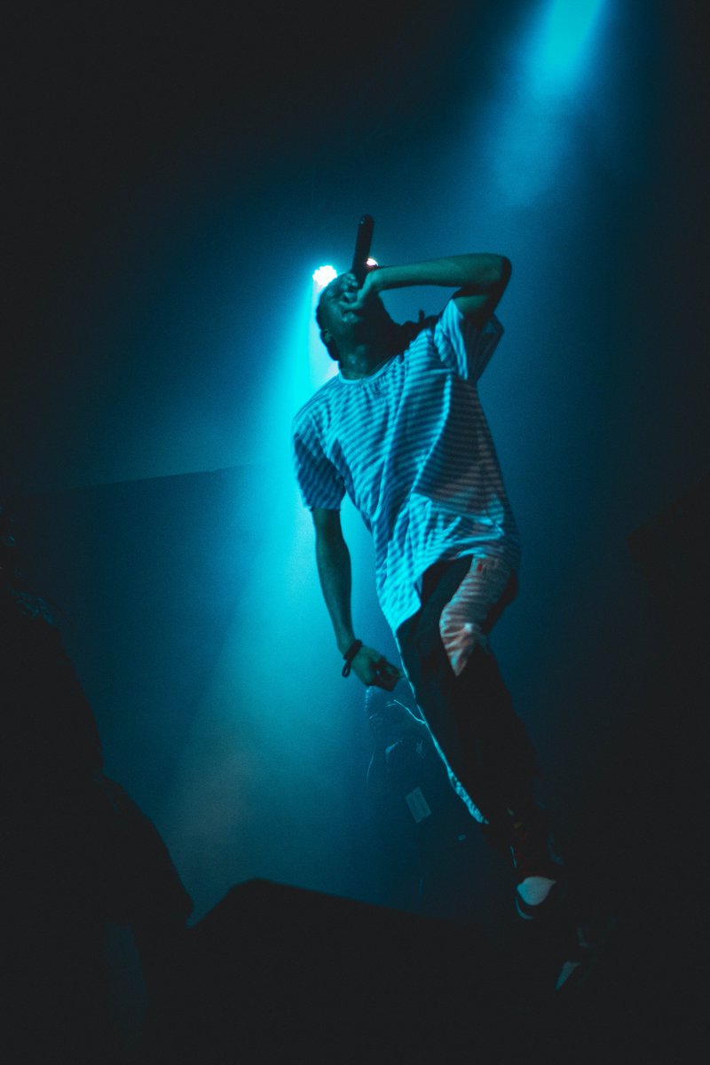 𝖒𝖆𝖙𝖙𝖍𝖊𝖜 𝖜𝖎𝖓𝖉𝖘𝖔𝖗 tweet media