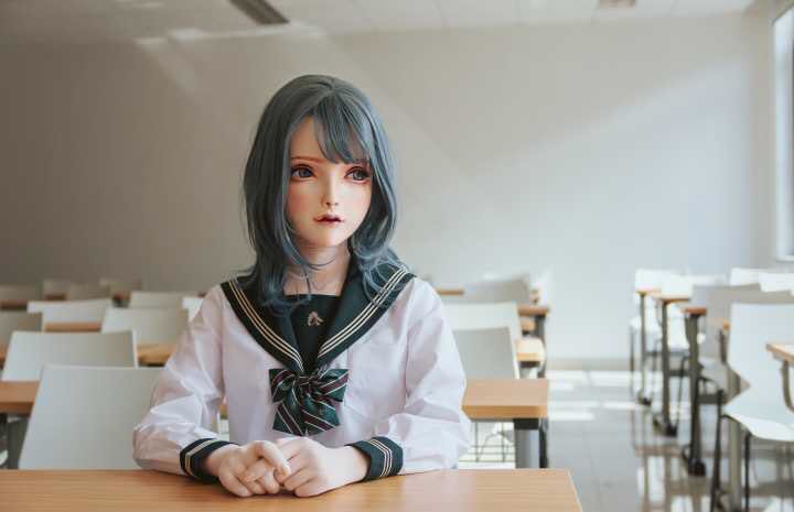 明媚