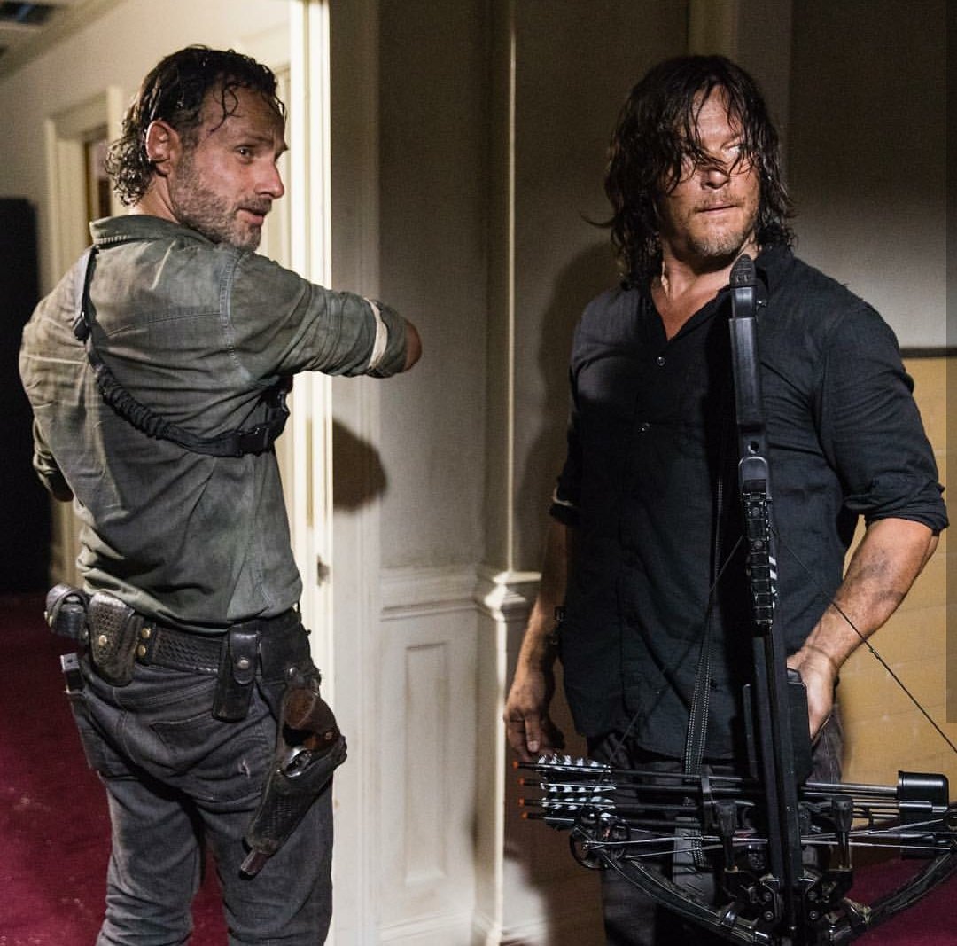 bigdarylhead tweet picture