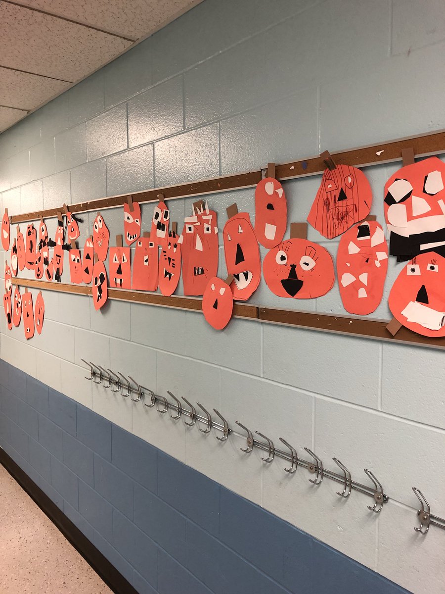 MrsMinorsKinder's tweet image. Our pumpkin patch is starting to come together! These pumpkins are so creative! #WEAreLakota #falltimefun