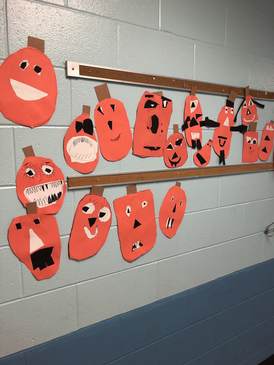MrsMinorsKinder's tweet image. Our pumpkin patch is starting to come together! These pumpkins are so creative! #WEAreLakota #falltimefun