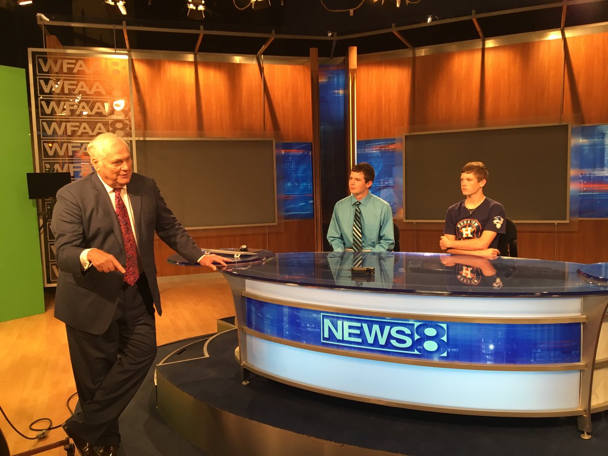 bronteherm's tweet photo. Me and Bryce on the set with @dalehansen this evening for the Scholar Athlete of the Week special! https://t.co/R0tla3WpXt