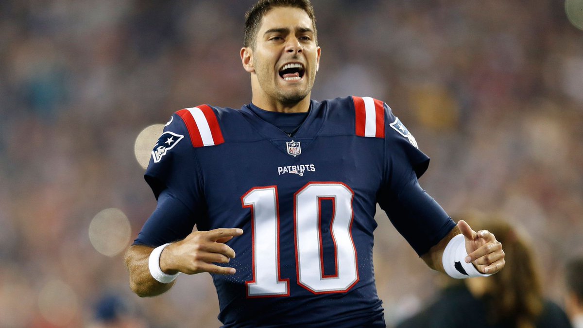 NBCS49ers's tweet photo. Report: 49ers trading 2nd-round pick to Patriots for QB Jimmy Garoppolo https://t.co/kqPuZ0XCRA https://t.co/0JL3TYsPc9
