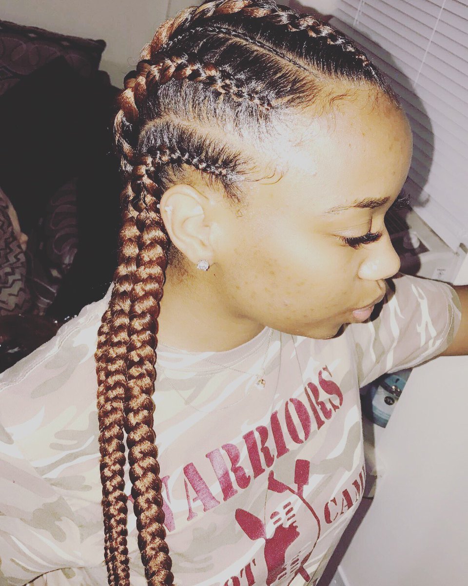 SeeAirRuh_'s tweet photo. "GIRL WHO DID YOUR BRAIDS?"😭😆😍 #BookNow #NIU #Chicago #Dekalb #CeStyles https://t.co/KxzttkgQeZ