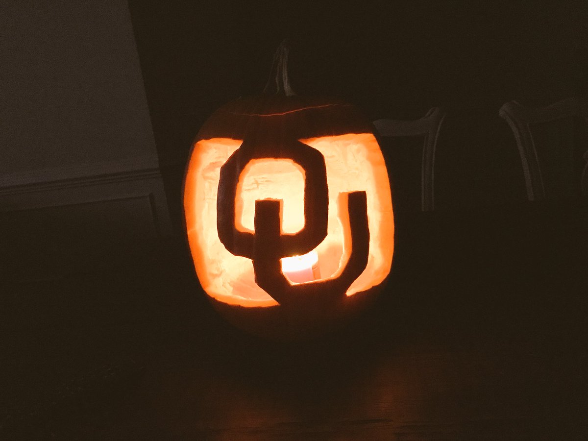 Tress_Way's tweet photo. Because when one team leads the other team in the series 86-18, it’s a “rivalry”... #BOOMER @OU_Football @OUnation https://t.co/RHhqDtbMNo