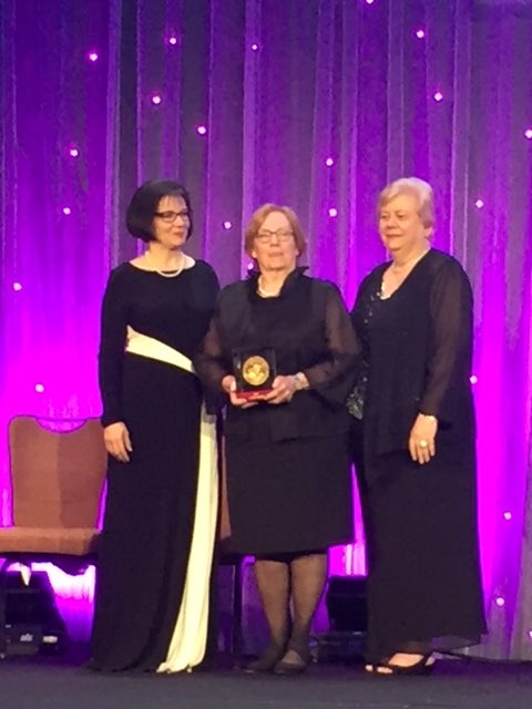 UFNursingDean's tweet photo. #GatorNurse @LindaAiken_Penn received the Nell J. Watts Lifetime Achievement in Nursing Award tonight at @STTI Convention in Indianapolis. https://t.co/0EcIKfgqZY