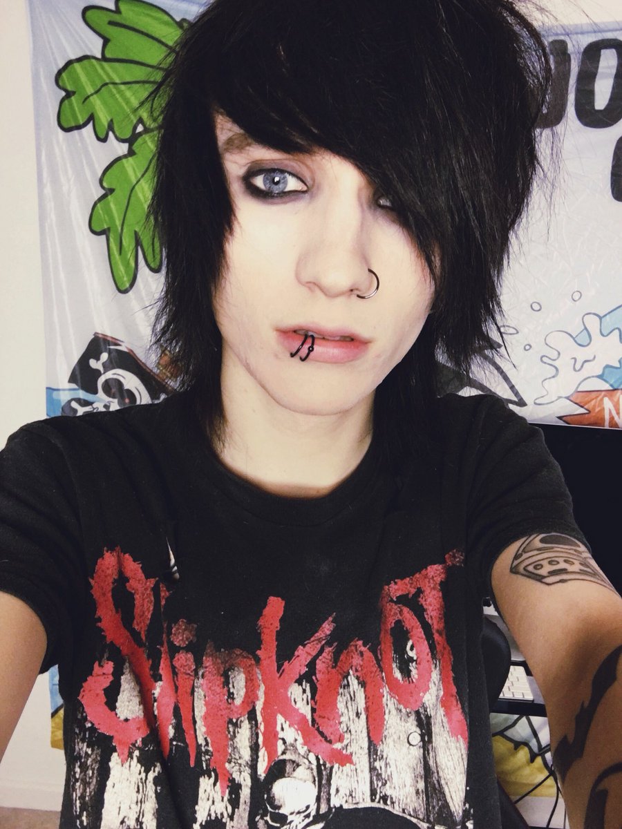 New video by <a href="/JohnnieGuilbert/">Johnnie Guilbert</a> watch here m.youtube.com/watch?v=LmvwqD…