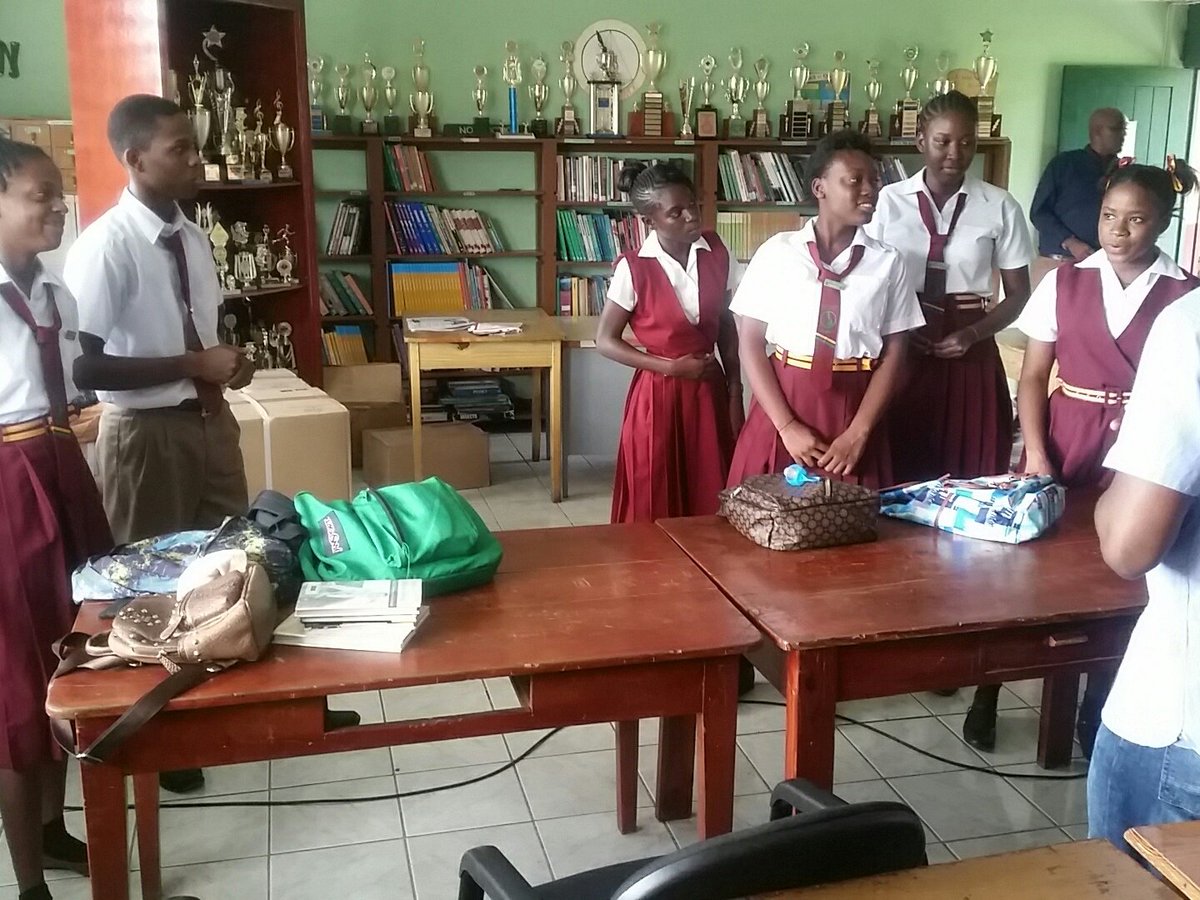 towya_smith's tweet photo. Green Island playing #WhereDoYouStand 
#IdeasMatterIdeasChangeTheWorld 

@debate_mate_ja https://t.co/gg8zJ5tZYu