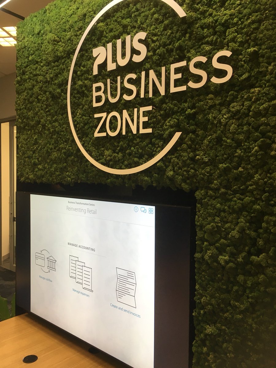 CraigHudsonNZ's tweet photo. #PLUSbyASB at Albany branch! If you’re in #retail you need to check it out @Xero @vendhq @TheInstillery @ASBBank @Apple for the win!! https://t.co/lQSFgUxUgU
