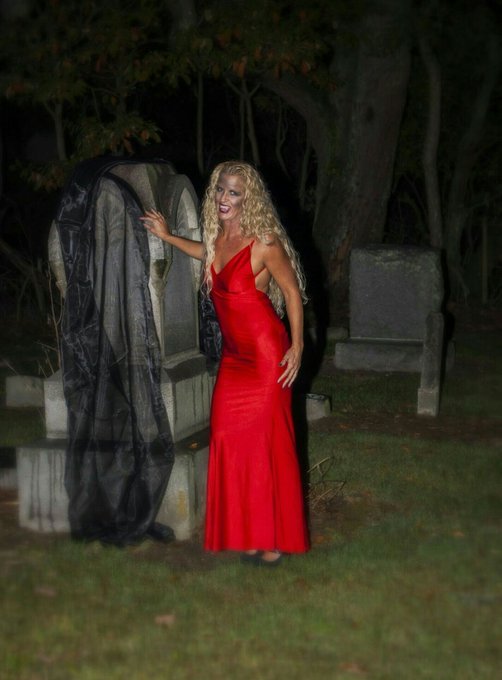 Happy Halloween my sexy nauty friends!!!!! https://t.co/zTMBYywaP9<a href="/tag/retweet"class="tags"><span>#retweet</span></a>