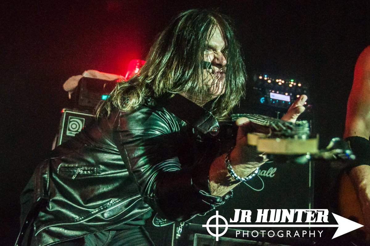 J_RHunter's tweet photo. Paul Di Leo of @FOZZYROCK in @LimelightNI Belfast last night https://t.co/91HXpK65i9