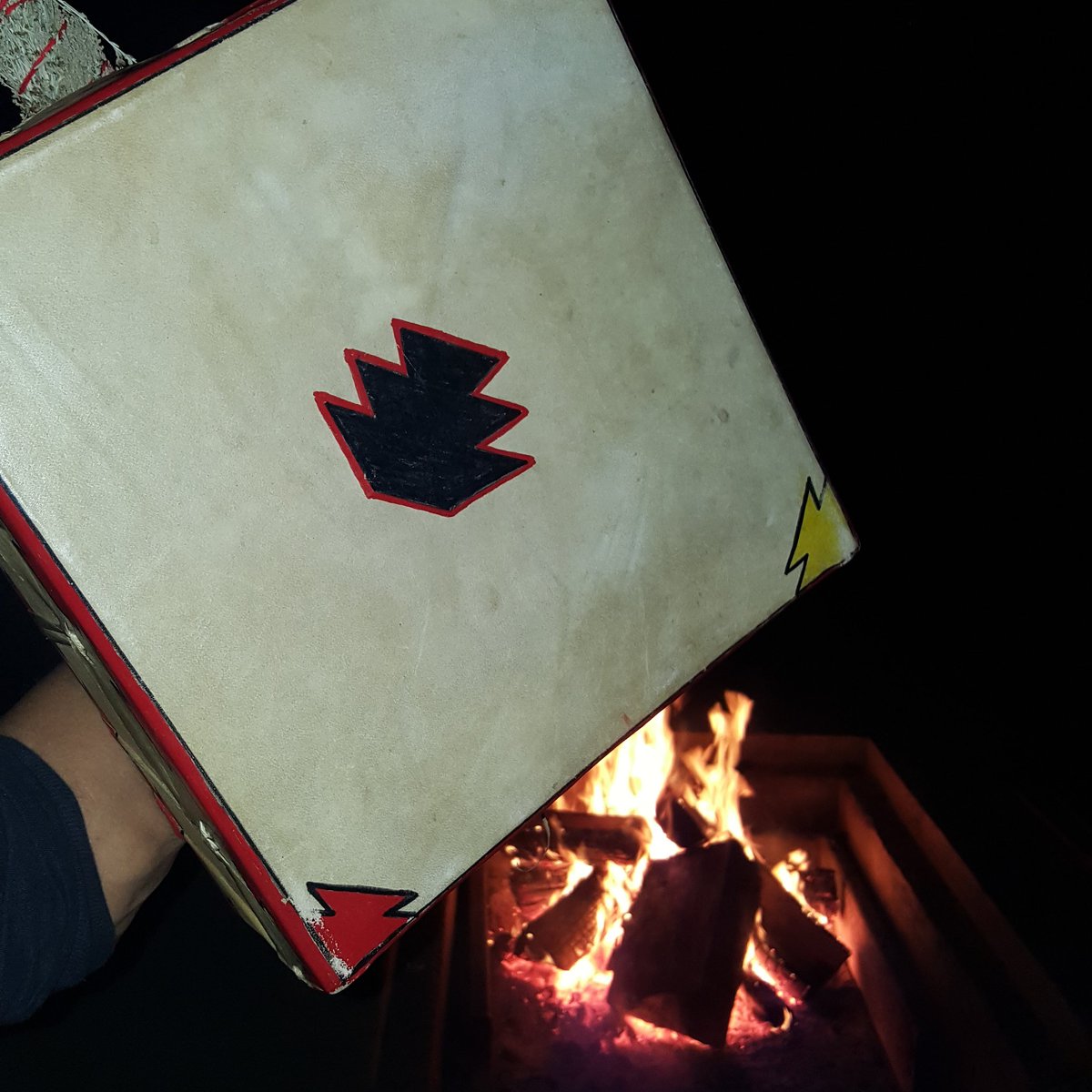 Keep singing the #oldsongs #RELATIVES ....wakeup those sleeping #spirits