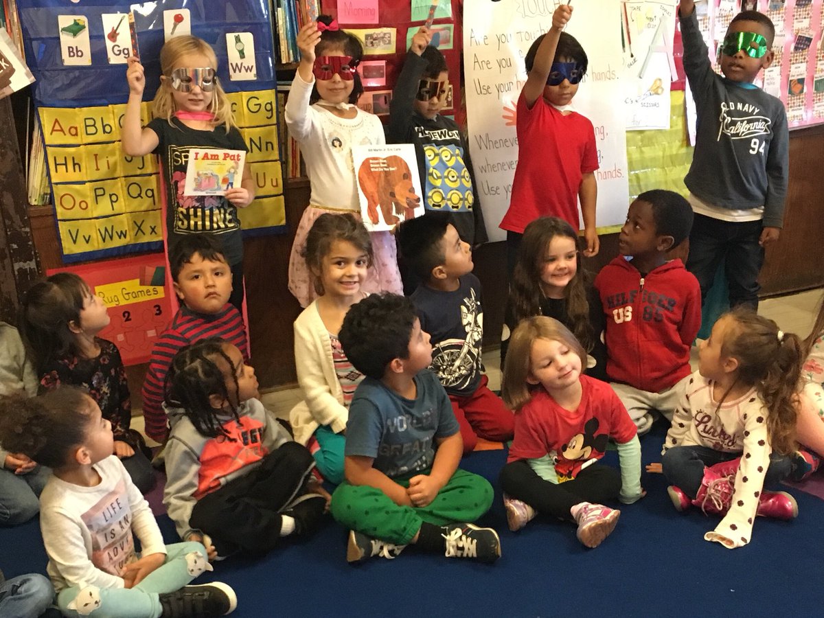 Ms. Castaing’s Super Readers demo Pointer Power to Pre-K #K/Pre-K Book Buddies #RedRoomAlumsReturn @Acastaing86 <a href="/cynbardwell/">Cbardwell</a> @knv80