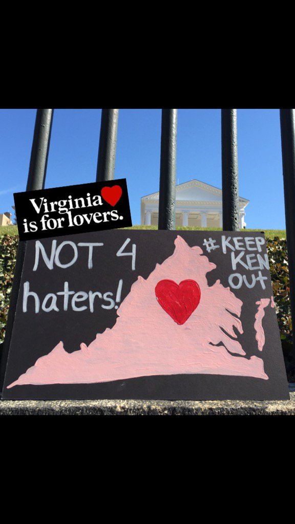 jaricadavis's tweet photo. #KeepKenOut Keep #TheCooch off @cnn! @JeffreyToobin @AC360 https://t.co/y7r342varf