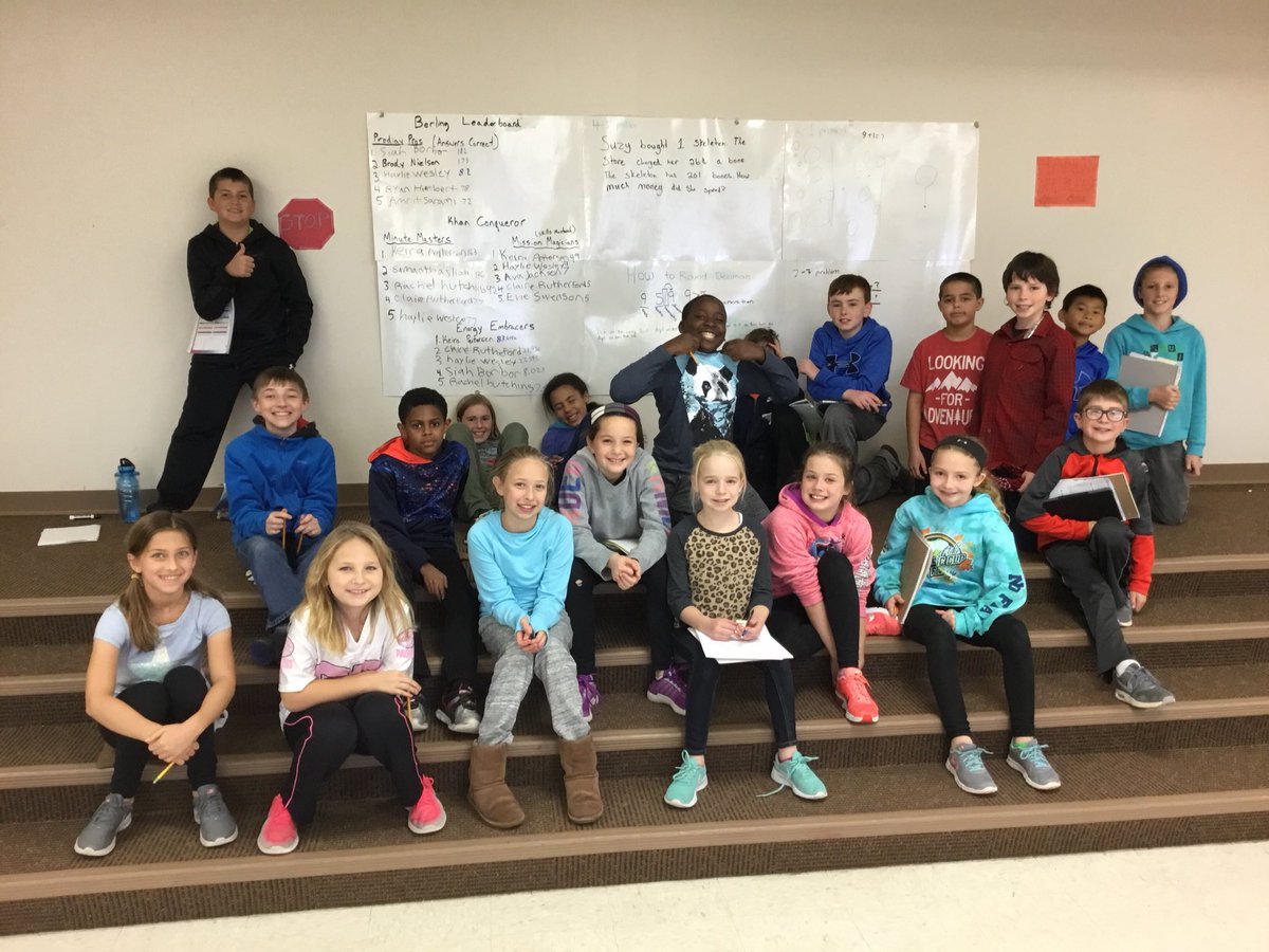 mrberlingsclass's tweet photo. Week 2 of our math board! Students are excited to get results this week! #mathisfun #diamondpath https://t.co/nPhEPueAeX