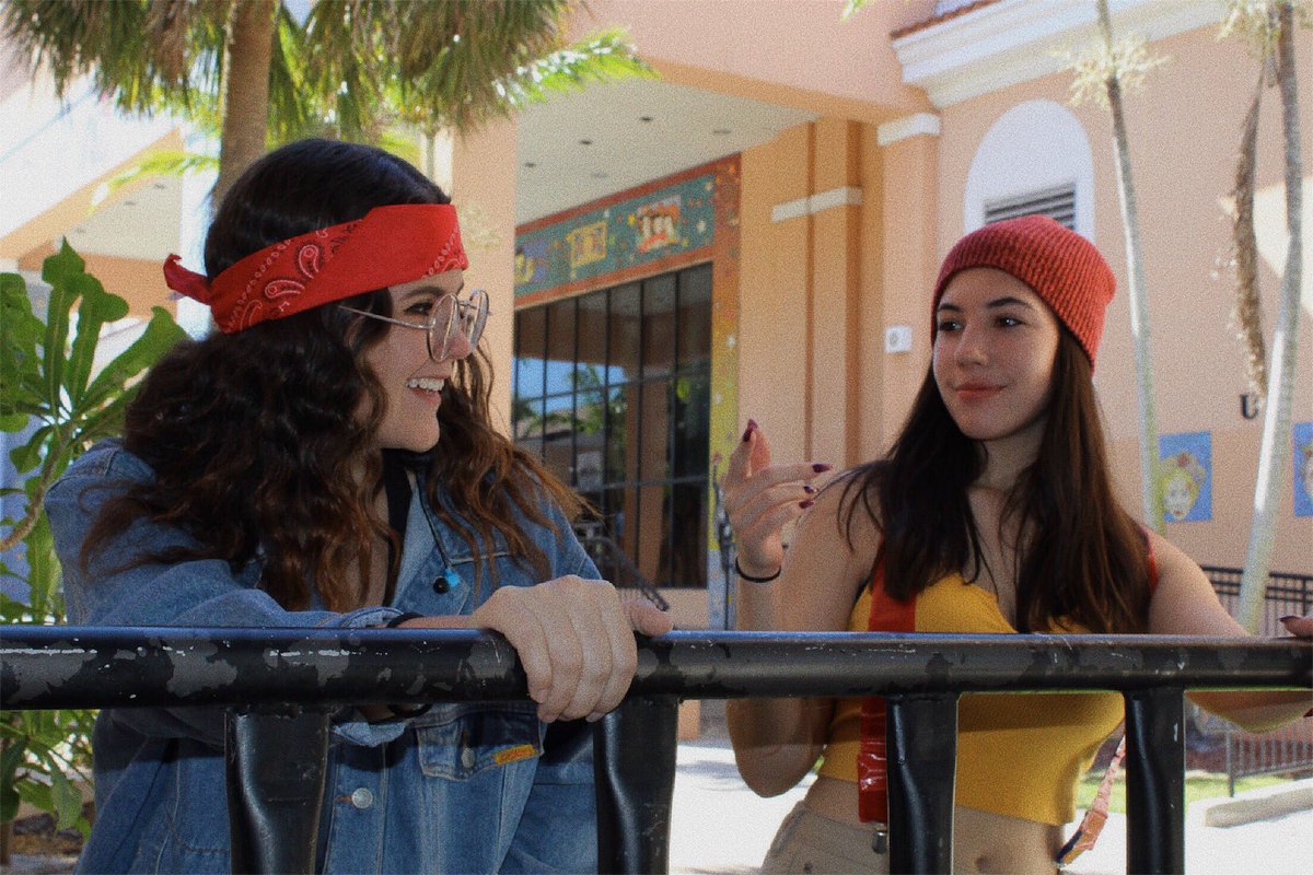 llindseyllitton's tweet photo. Cheech: "Yo am I driving okay man?
Chong: "I think we're parked man"
#cheechandchong #spiritweek17
PC: @meganmfraga https://t.co/VX70PSPfuT