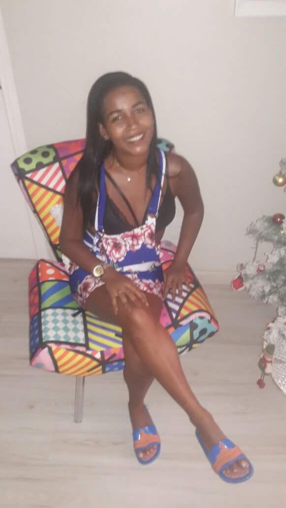 Rhuanaalba1's tweet photo. ❌Depois que naveguei na profundidade do amor próprio, nunca mais naufraguei em sentimentos raros ❤ https://t.co/SYeLB1Sjdf