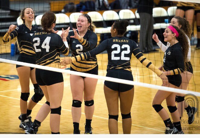 Come support your Golden Tigers as they take on the Reinhardt Eagles tomorrow on Halloween 🎃 we are battling in our home gym at 6:30pm.