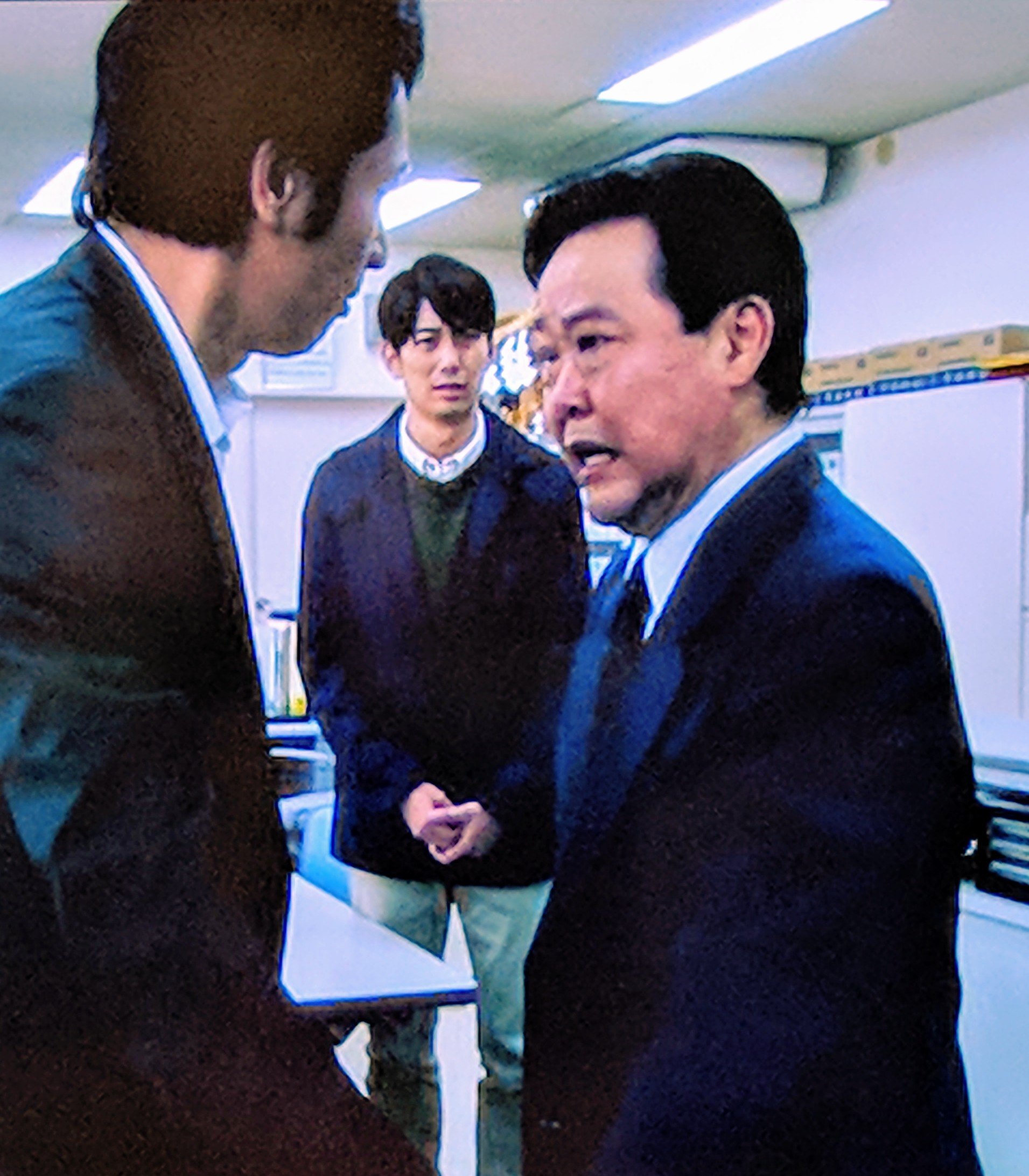 ぁおてん 月曜名作劇場 内田康夫サスペンス 新 浅見光彦シリーズ 岡田浩暉 平岡祐太 上島竜兵 光彦は変わってもこのシーンは変わらない 御母堂様が若すぎる気もしたが 元陽一郎も登場が早過ぎる気もしたが 新シリーズでは是非結婚してもらいたいな