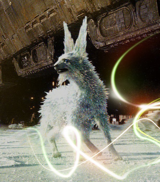 keukapilot's tweet photo. Was this inspiration for the cool looking ice Fox? Marta Klonowska shattered glass lynx #StarWars #icefox #CMOG https://t.co/7a1XQ5vIwE