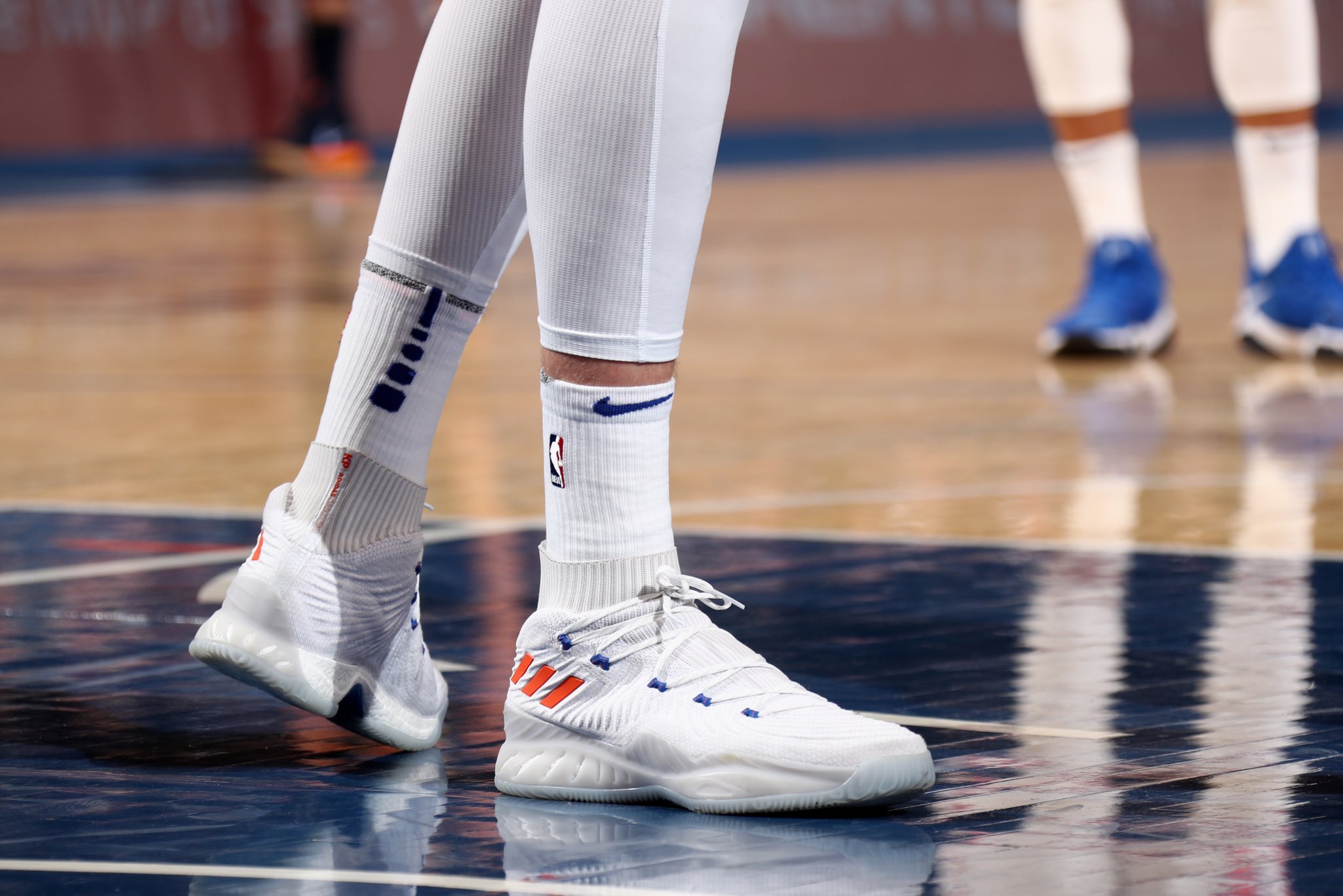 B/R Kicks al Twitter: "Kristaps Porzingis in the adidas Crazy Explosive PE vs. Denver / Twitter