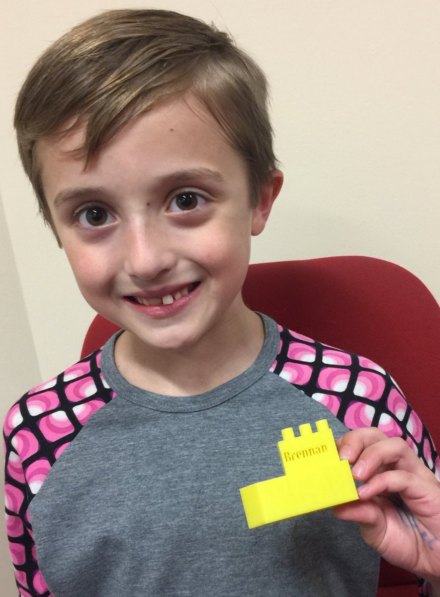 MTCESLibrary's tweet image. Our 1st student CAD designs @XYZprinting @MTCESLibrary #Tinkercad @msvines2nd #STEM #STEDTrain #collaboration