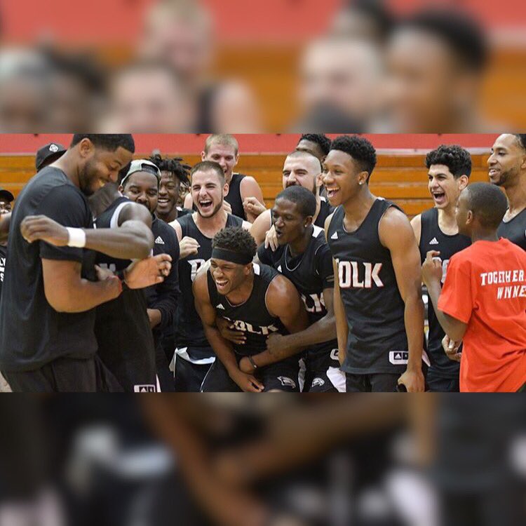 Eddy_b7's tweet photo. #OneFamily ❤️💯🏀🏀😤 https://t.co/udKvDayeZe