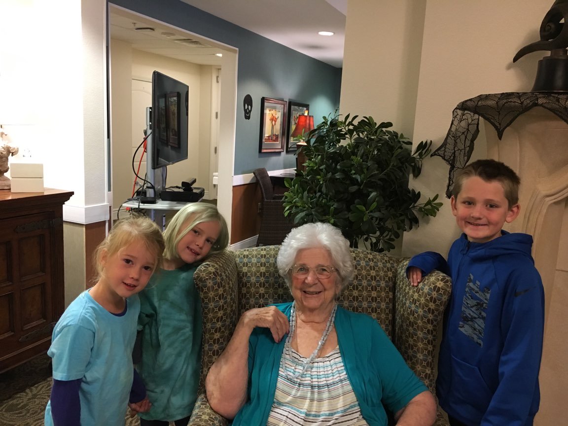 fce_school's tweet photo. 1st graders visited Lincoln Meadows today to begin research on new Grand Friends as a part of their expedition "Everybody Has a Story"#FCE https://t.co/1MiLkYLpT0