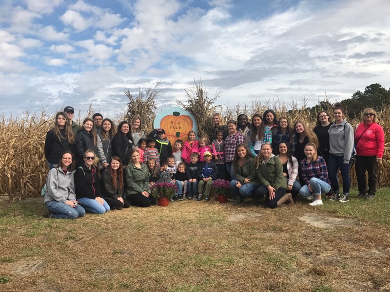 carmelitagraham's tweet photo. Happy Halloween from the Education and Training students and the ABC Learning center @ R&amp;J Farms #Halloween @EHTNJCTE #ehtpride https://t.co/rBWuTuGpzR