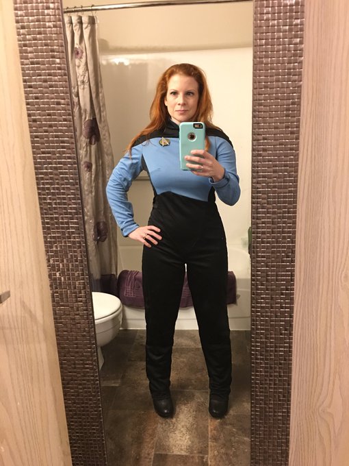 Yeah, I can totally work out in this, right? 😂 https://t.co/UwhdghbDkq<a href="/tag/redheads"class="tags"><span>#redheads</span></a><a href="/tag/taboo"class="tags"><span>#taboo</span></a><a href="/tag/femdomsex"class="tags"><span>#femdomsex</span></a>