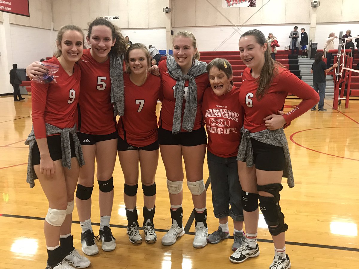tstutheit's tweet photo. Our win tonight was pretty great. But a pic w our newest fan...Even better! Thanks Debby! @jb_eagles #fierce https://t.co/1Jdf257FWb