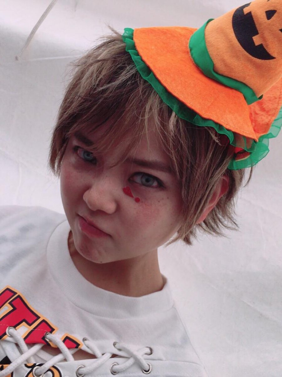 仮屋世 来音 風男塾 今日こそはホンマにイタズラしちゃうからね 風男塾 ハロウィン T Co Vxslpgshmd Dmmyell