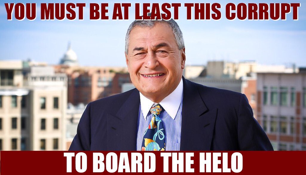 tonib's tweet photo. Into the Choppah
h/t @politifakes
#MuellerTime #HelicopterTwitter #ManafortDestiny #PodestaBros https://t.co/LVl6Ivd1hY