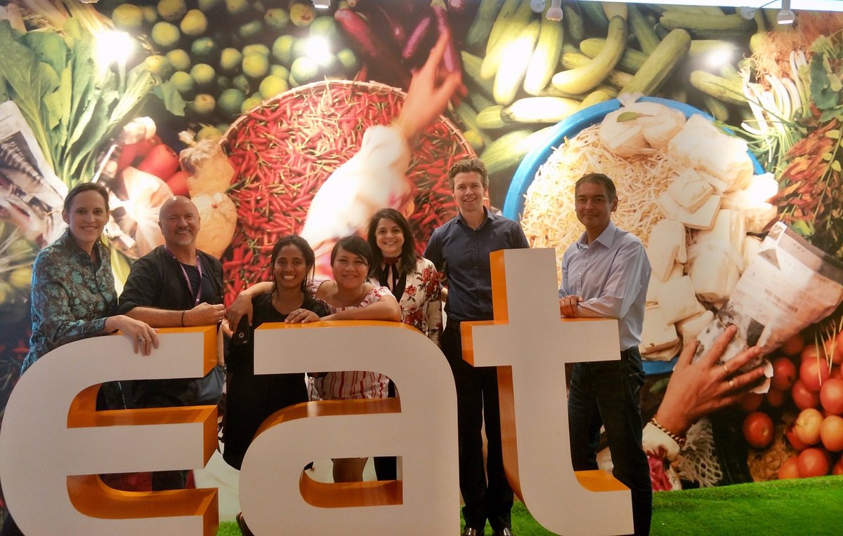 SmartFoodGlobal's tweet photo. Shaping the future of food w/ @LAUNCHorg food innovators at the EAT Asia-Pacific Food Forum https://t.co/4zS9j4ZVE0 @huffpost #InnovatingNow https://t.co/HRJmDOXn3i