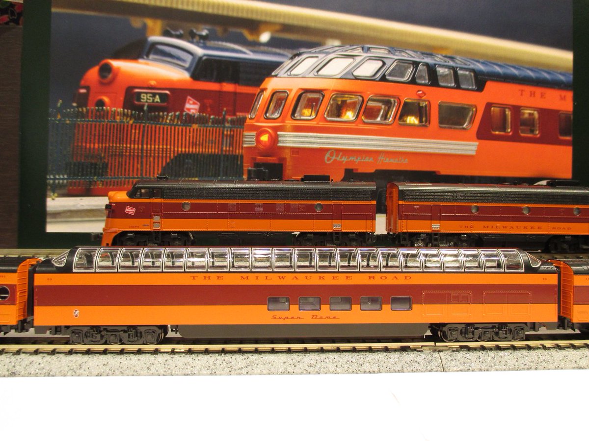 伝説のスピードライナー】アメリカ形車両ミルウォーキー・ロード