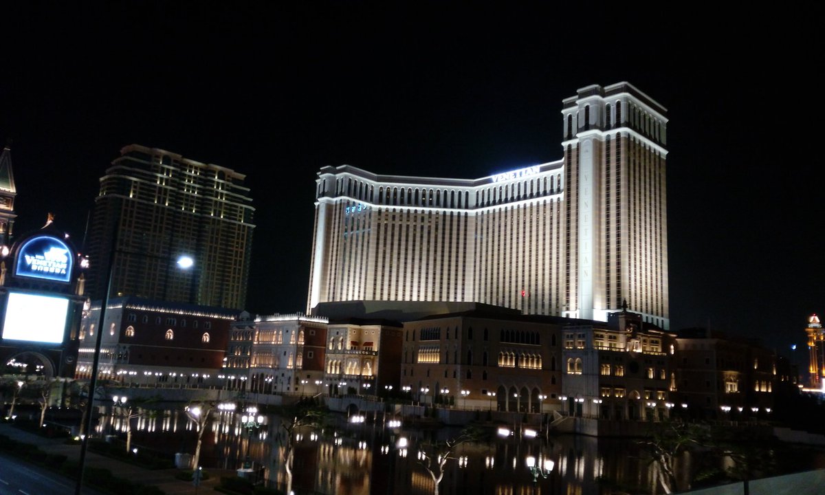 ankit1989's tweet photo. @ArjunM1412 @junkkDNA @theroadsterlife Yes, I was surprised to see the beauty of Macau in the night and it was amazing #onceuponaroad https://t.co/ctJLOf3y1Q