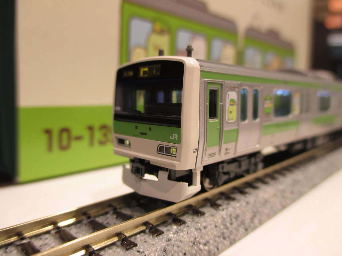 ここがおちつくんです】E231系500番台〈すみっコぐらし×やまのてせん