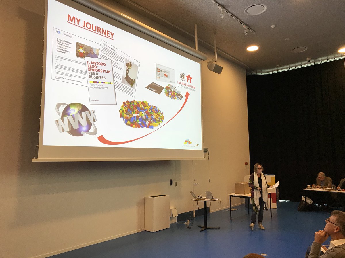 lukkasbru's tweet photo. Cristiana on stage! #LSPDays2017 https://t.co/j9rpZ0QAyQ