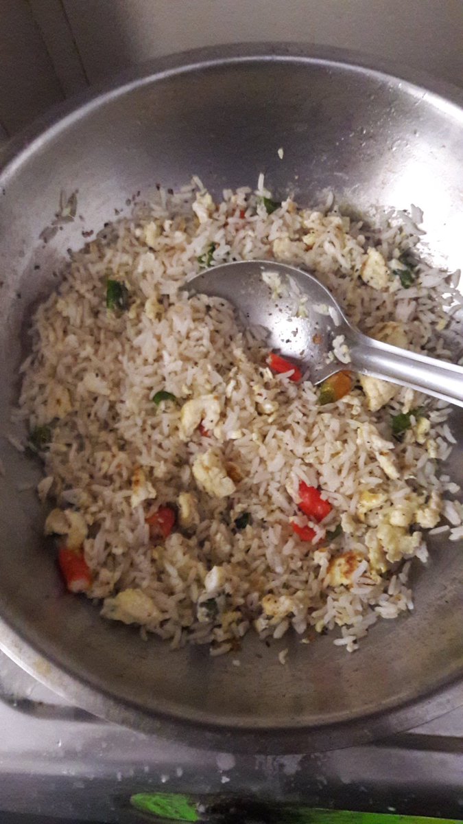 pramodpratap's tweet photo. #WFH #MakeYourLunch #EggFriedRice https://t.co/HHwoyQewUH