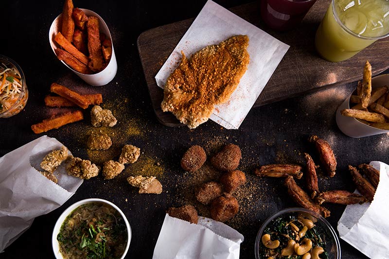 KFC (Korean fried chicken) fan? You're going to want to try the @mrjirestaurants popup in Camden then hot-dinners.com/Gastroblog/Lat…