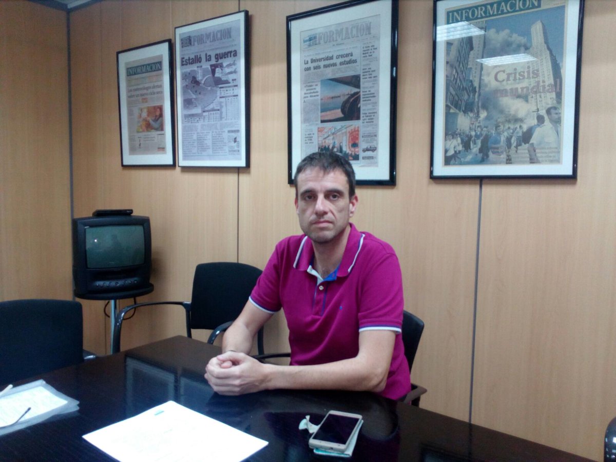 japerfus's tweet photo. Ultimando la edición de la entrevista a @prostoll ...Un auténtico placer haber conversado con este gran profesional de la información. Un gran cronista político de la Comunidad Valencia con sabor alicantino #Uocpost #periodismo https://t.co/BBbarjeuXC