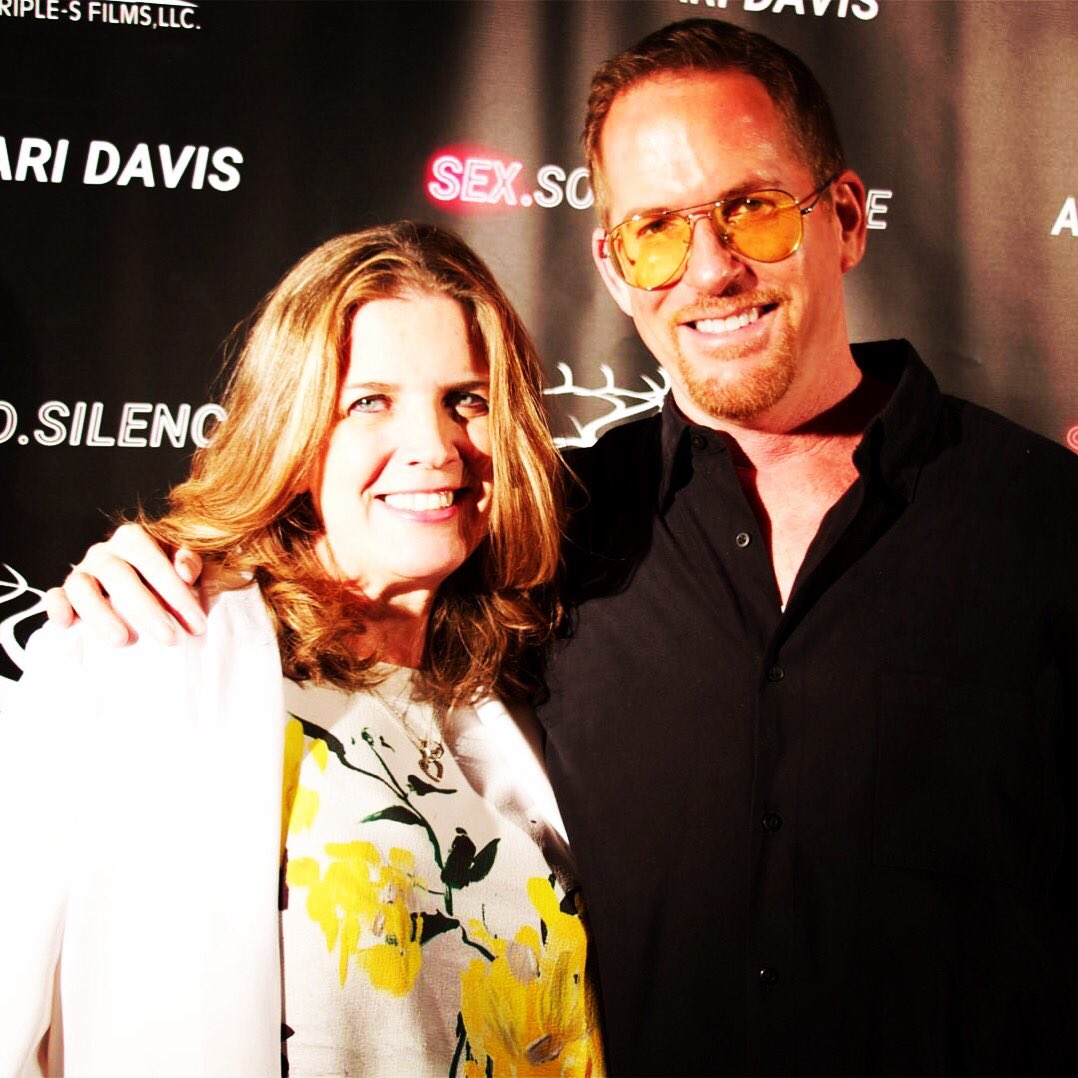 MeisnerActor's tweet photo. With my lovely wife at @SexSoundSilence movie premiere. Director #AriDavis creates a miracle with a rather modest budget. #FemaleDJMovie https://t.co/DwZ76zSKzA