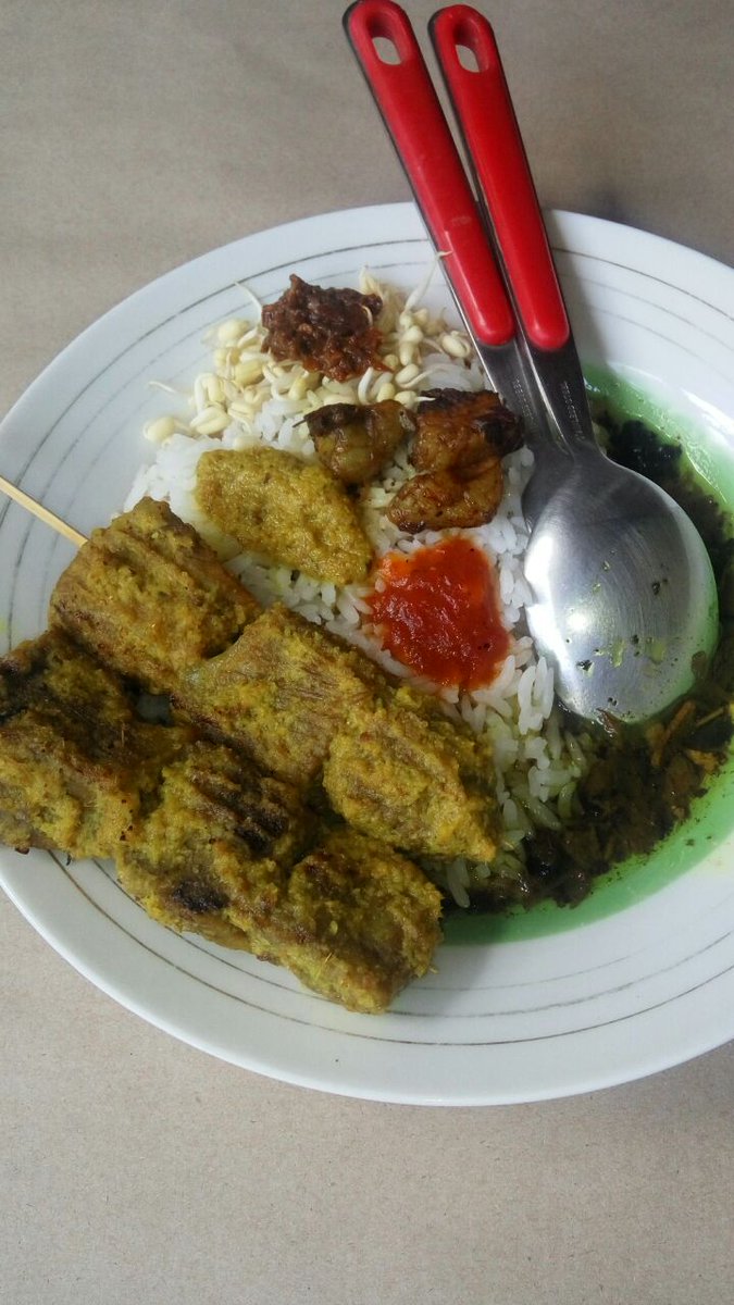 Rawon Sate Puas 48rb... Terasa benar Nikmat &amp; Puasnya 👍 mhn RT
<a href="/MakanMentes/">Makan Mentes</a> <a href="/panoramafm1003/">Radio Panorama</a> <a href="/suara_pasuruan/">Suara Pasuruan</a> 
<a href="/BeritaJakarta/">Berita Jakarta</a> 
<a href="/daratista_inul/">Inul Daratista</a>