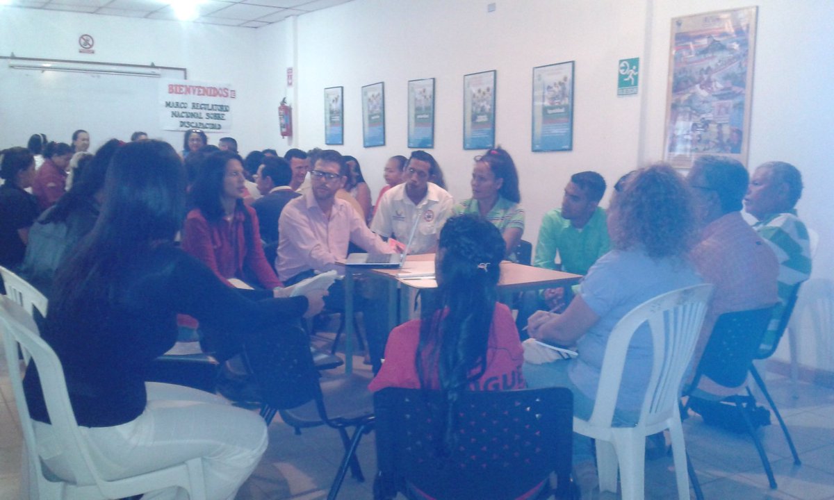 juniorgomez89's tweet photo. Mesa de trabajo de propuesta de ley de Personas con Discapacidad para la ANC. Con la participacion de poder popular y instituciones de pcd https://t.co/ARWoayTOq6