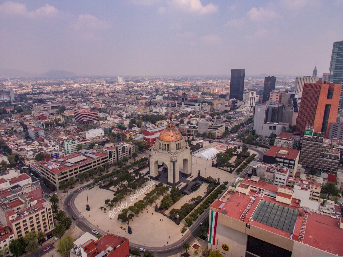 Cody_Bellamy1's tweet photo. MONUMENTO A LA REVOLUCIÓN #CDMX #Drones #Phantom #DJI #COFLYING https://t.co/yYQlUwRDzO